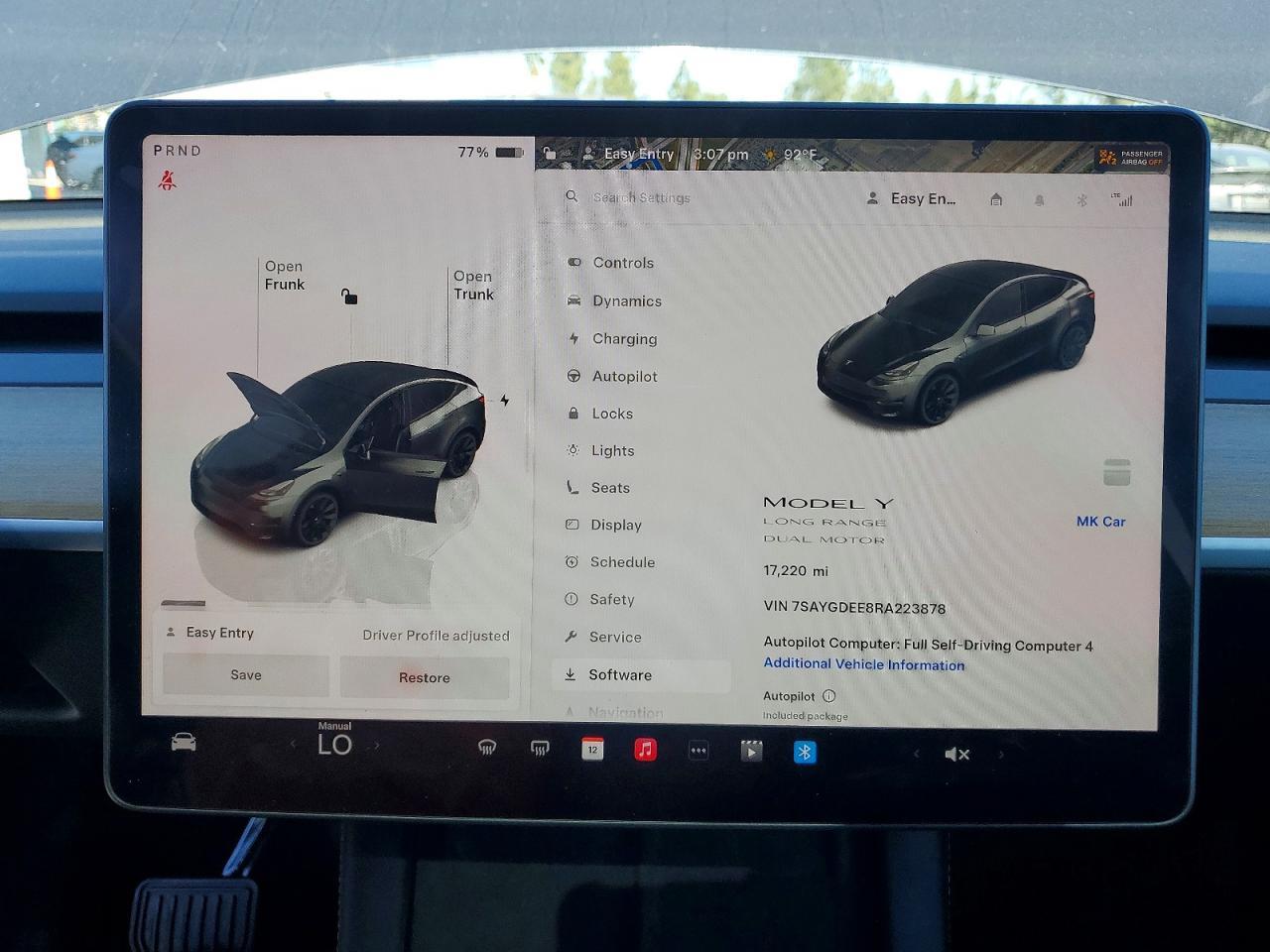 2024 Tesla Model Y - zdjęcie 9