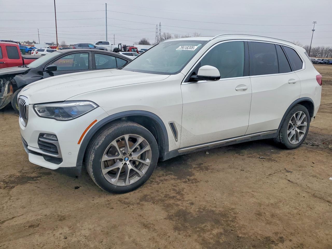 2019 BMW X5 xDrive40I - zdjęcie główne
