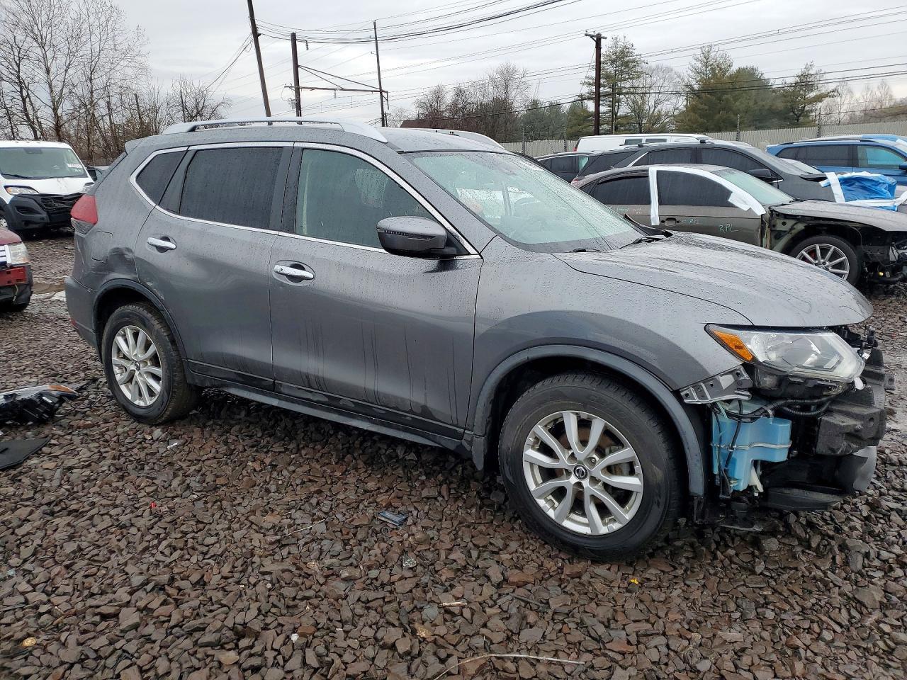 2020 Nissan Rogue Sv - zdjęcie 4
