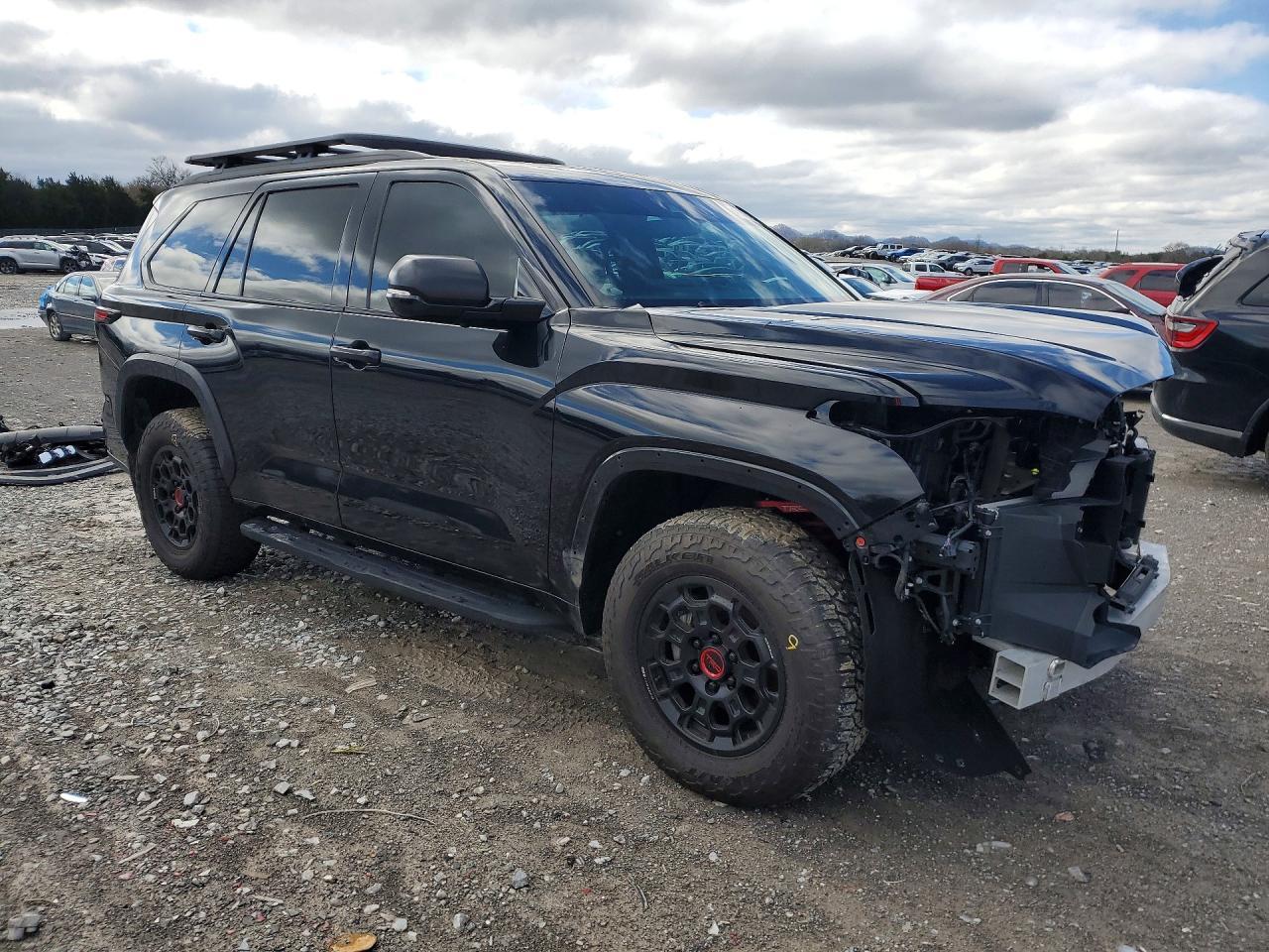 2024 Toyota Sequoia Trd Pro - zdjęcie 4