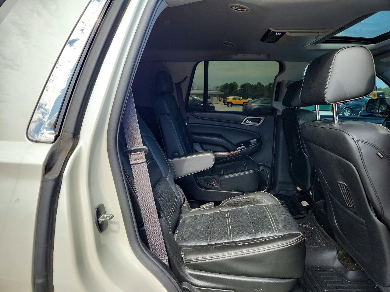 2015 GMC Yukon Denali - zdjęcie 11