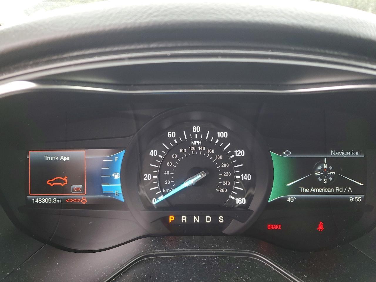 2020 Ford Fusion Titanium - zdjęcie 9