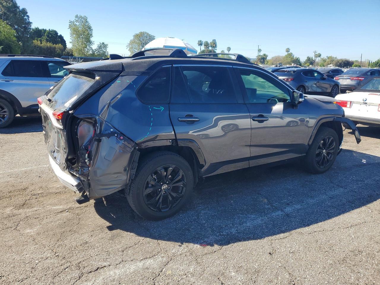 2024 Toyota Rav4 Hybrid Xse - zdjęcie 3