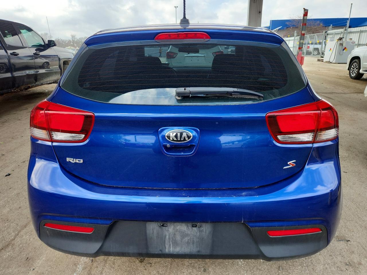 2018 Kia Rio 5-Door S - zdjęcie 6
