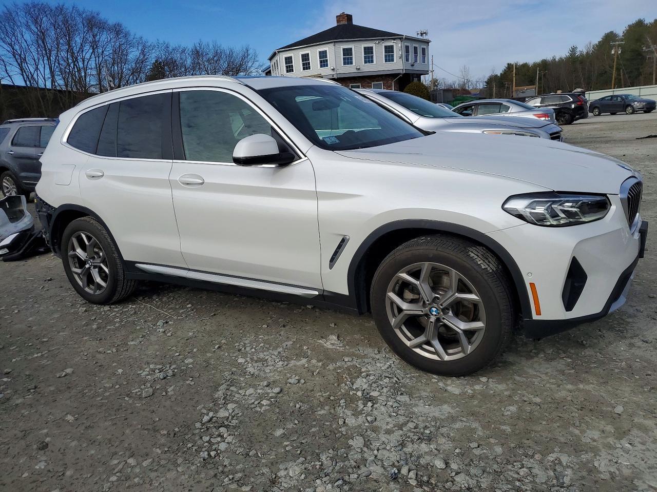 2023 BMW X3 xDrive30I - zdjęcie 4