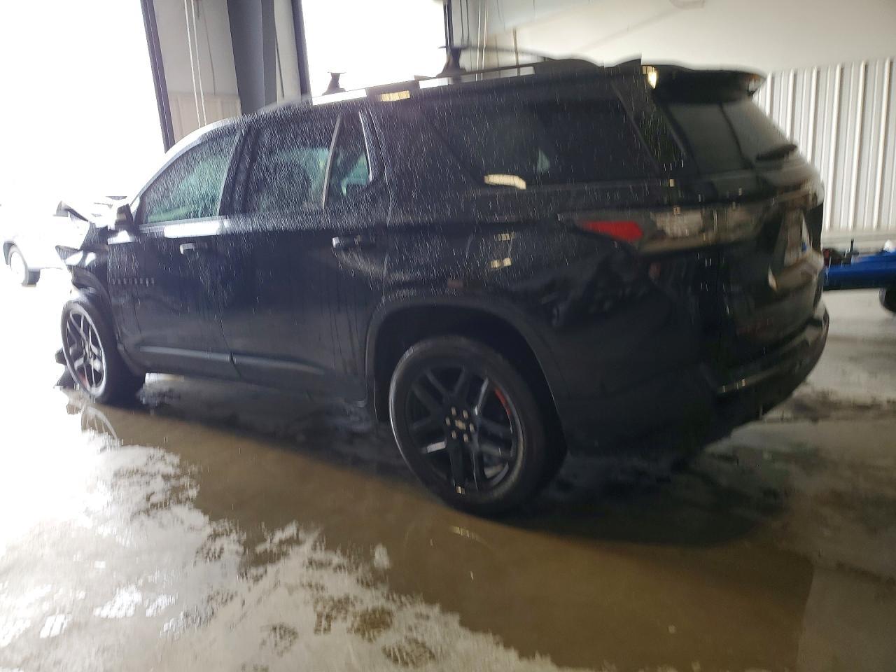 2018 Chevrolet Traverse Premier - zdjęcie 2