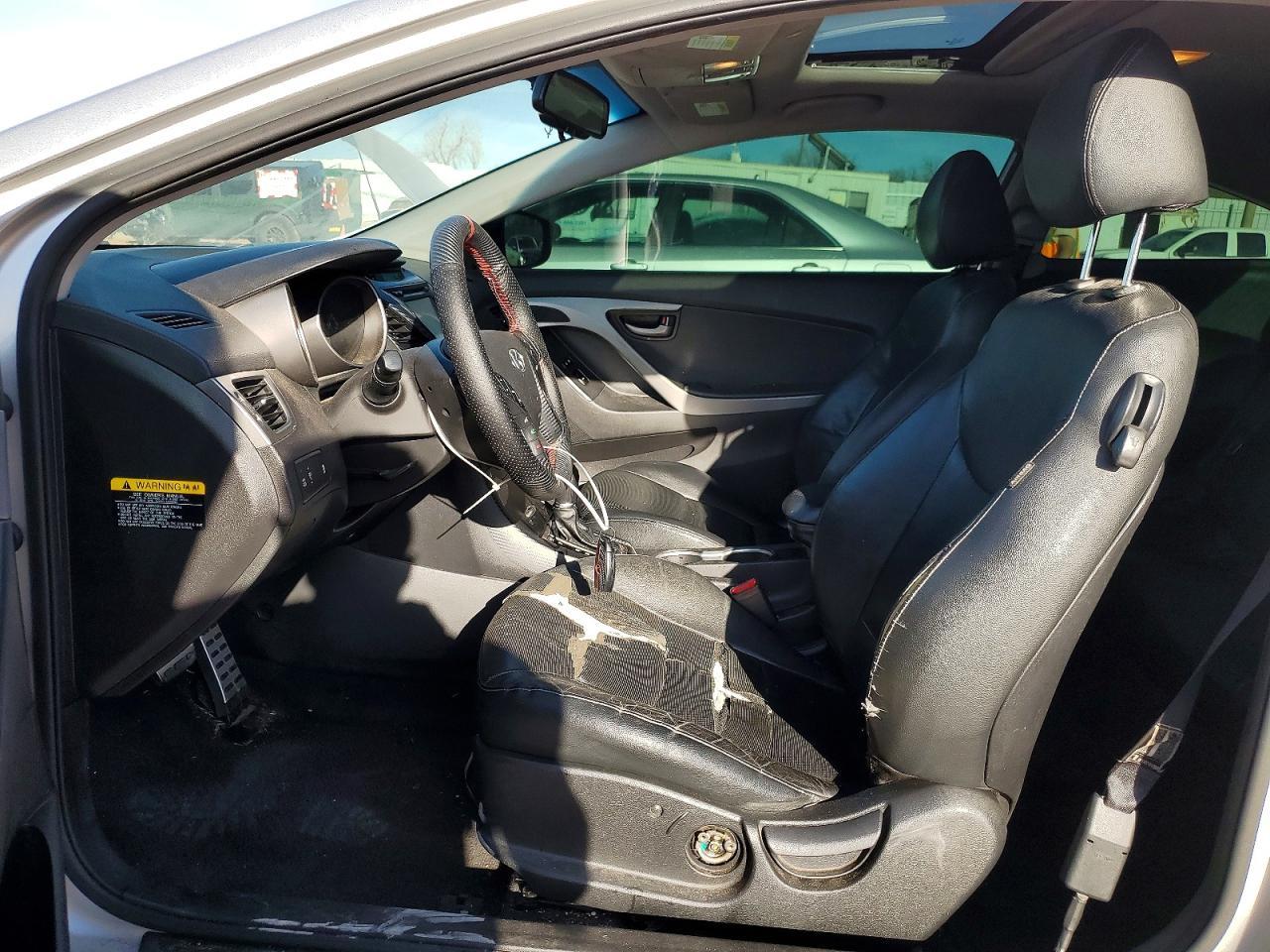 2014 Hyundai Elantra Coupe Base - zdjęcie 7