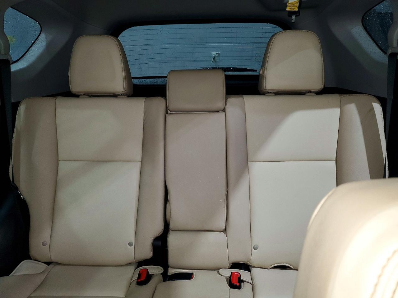 2015 Toyota Rav4 Limited - zdjęcie 10