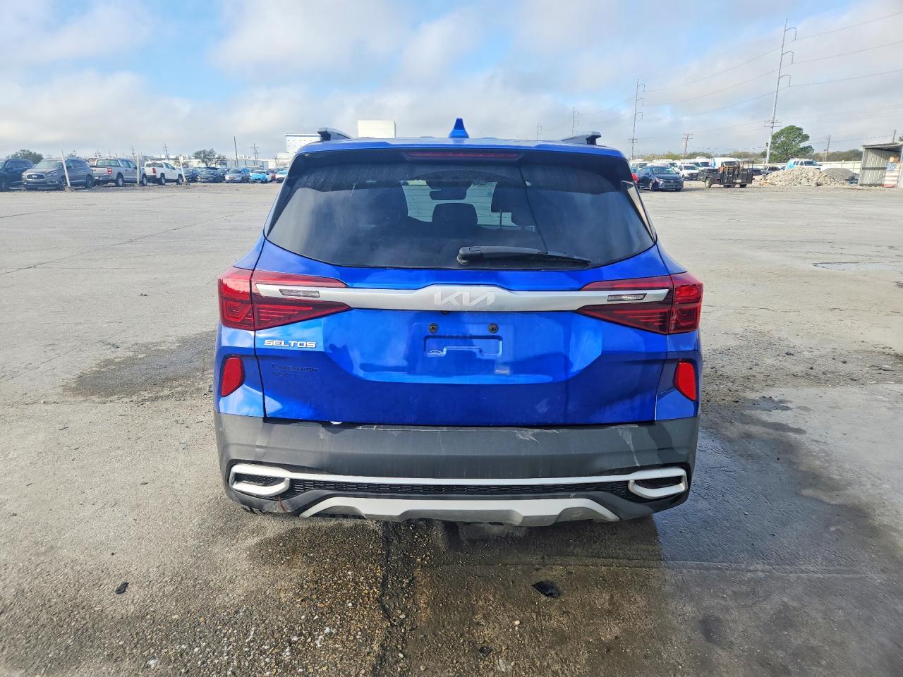 2023 Kia Seltos S - zdjęcie 6