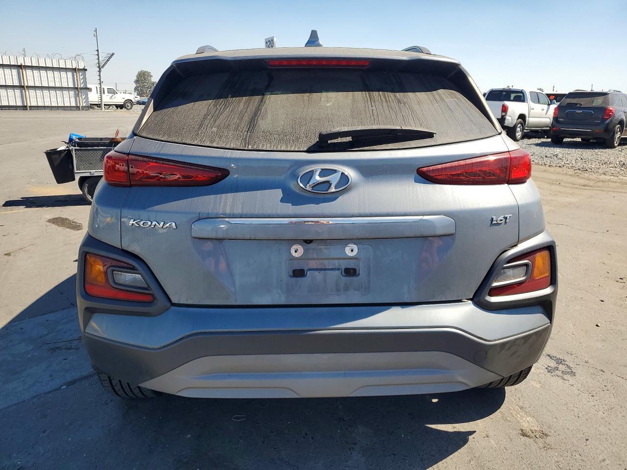 2021 Hyundai Kona Limited - zdjęcie 6