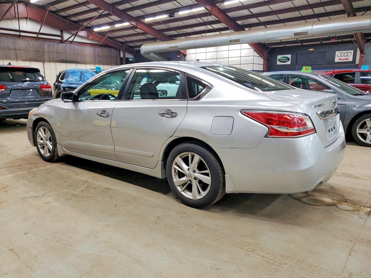 2015 Nissan Altima 2.5 Sv - zdjęcie 2