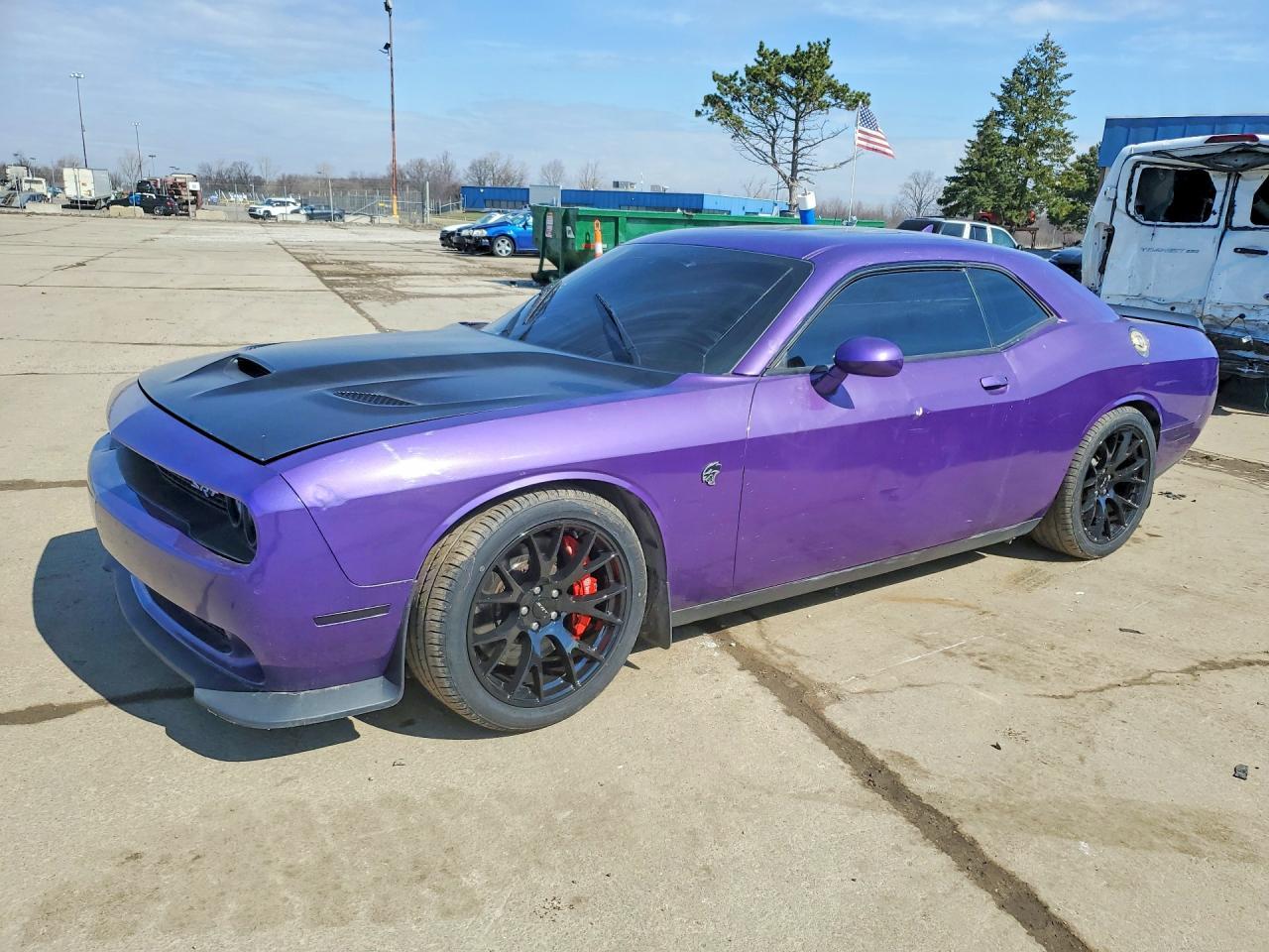 2016 Dodge Challenger Srt Hellcat - zdjęcie główne