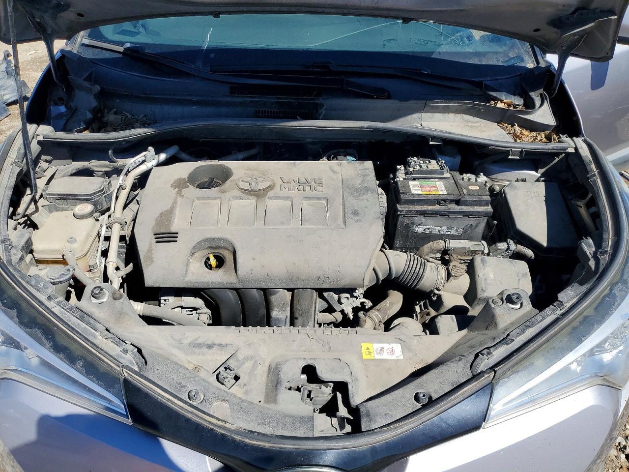 2019 Toyota C-Hr Xle - zdjęcie 11