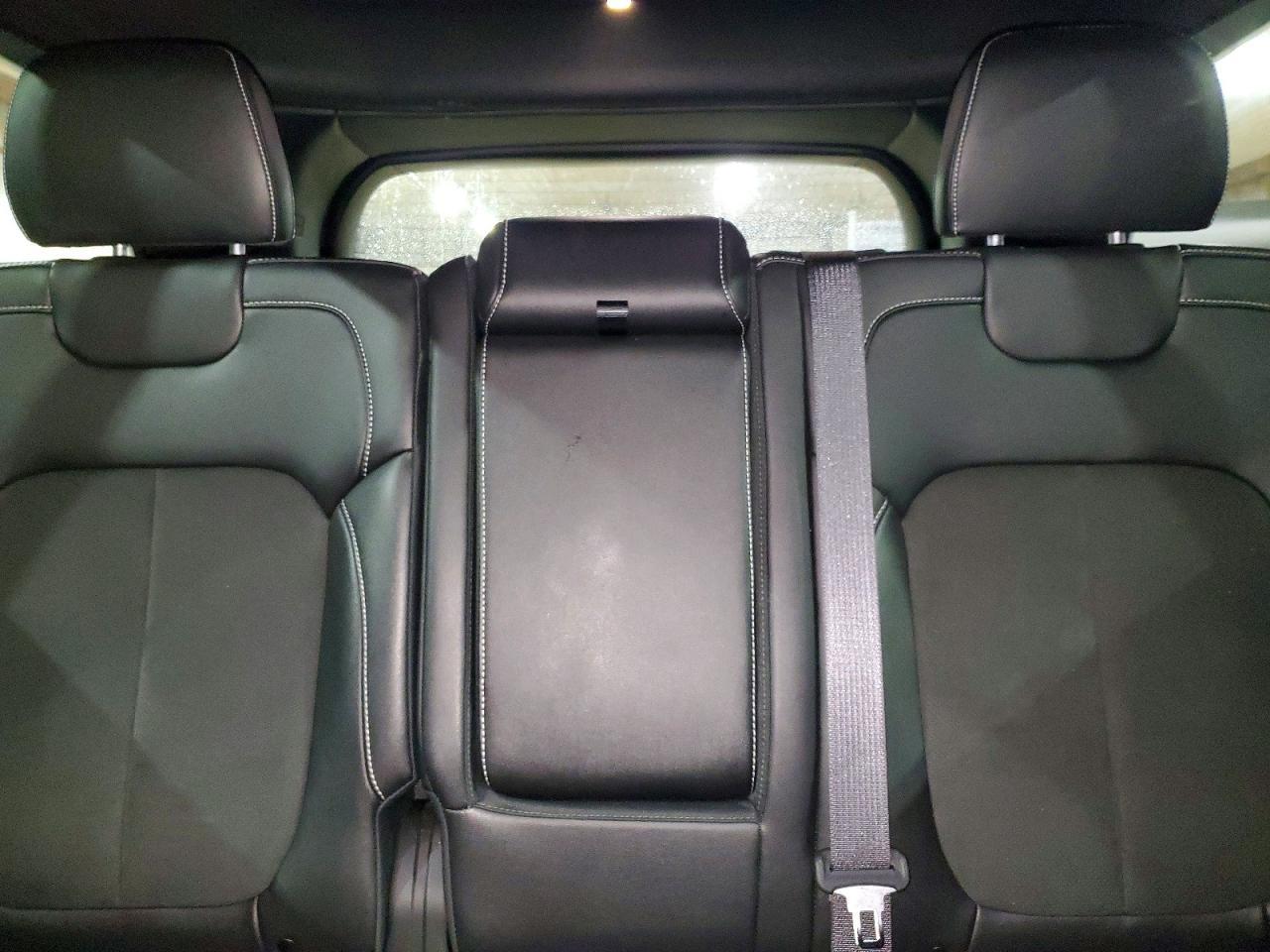 2024 Jeep Grand Cherokee Laredo - zdjęcie 10