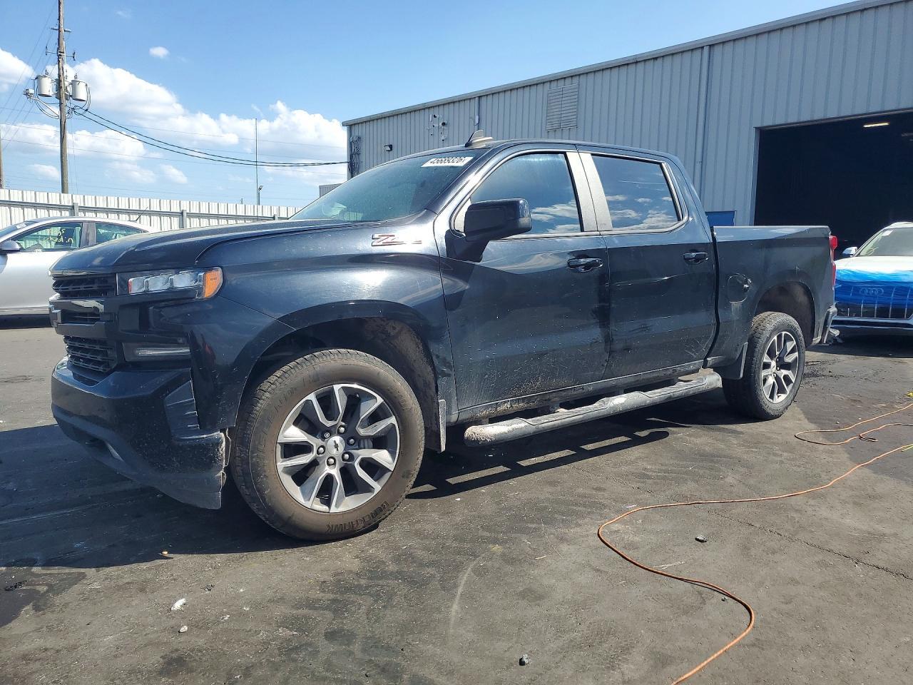 2020 Chevrolet Silverado Rst - zdjęcie główne