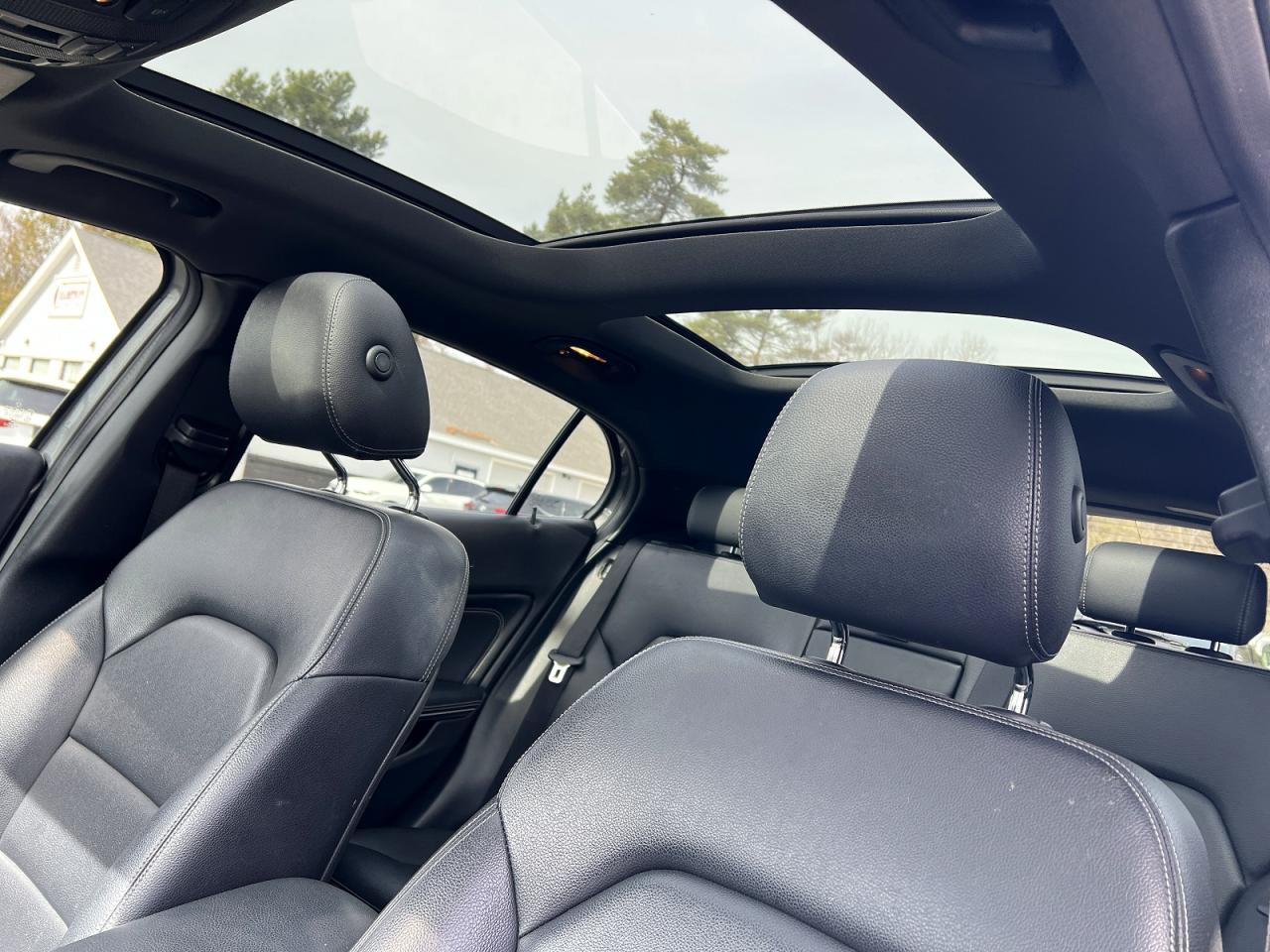 2018 Mercedes-Benz Gla 250 - zdjęcie 9