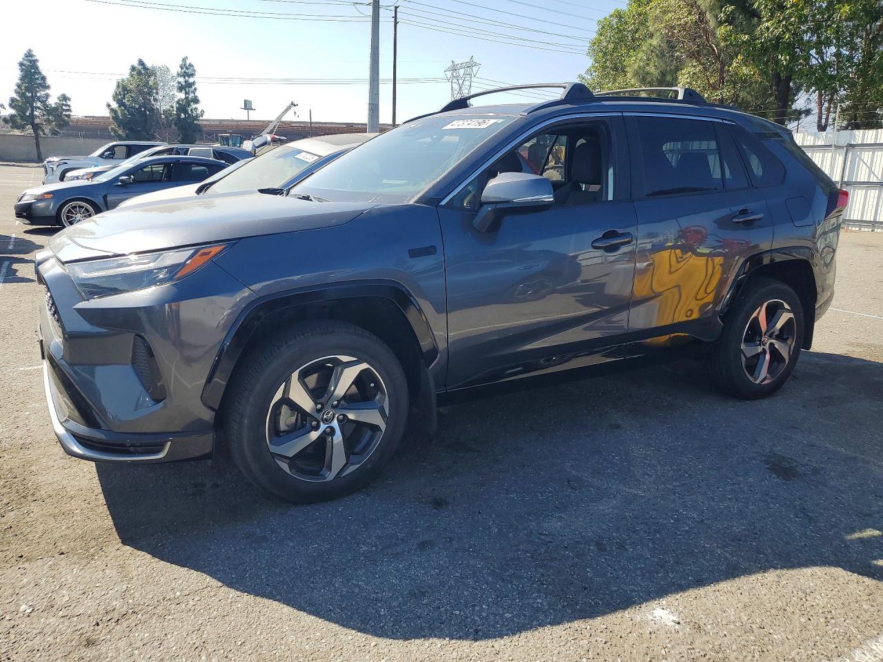 2023 Toyota Rav4 Prime Se - zdjęcie główne