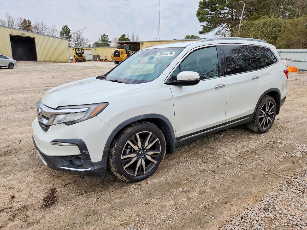 2020 Honda Pilot Touring - zdjęcie główne