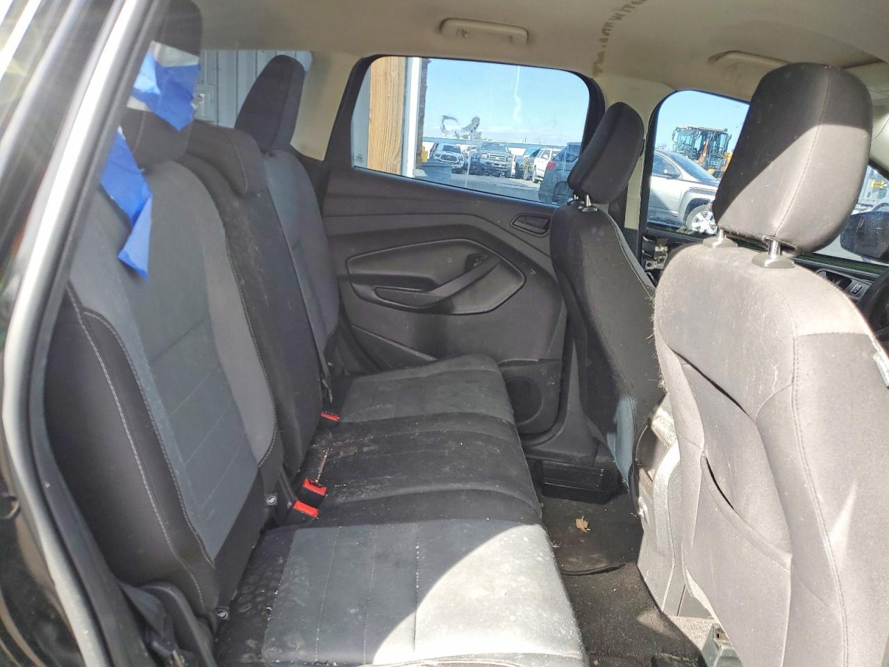 2019 Ford Escape S - zdjęcie 10