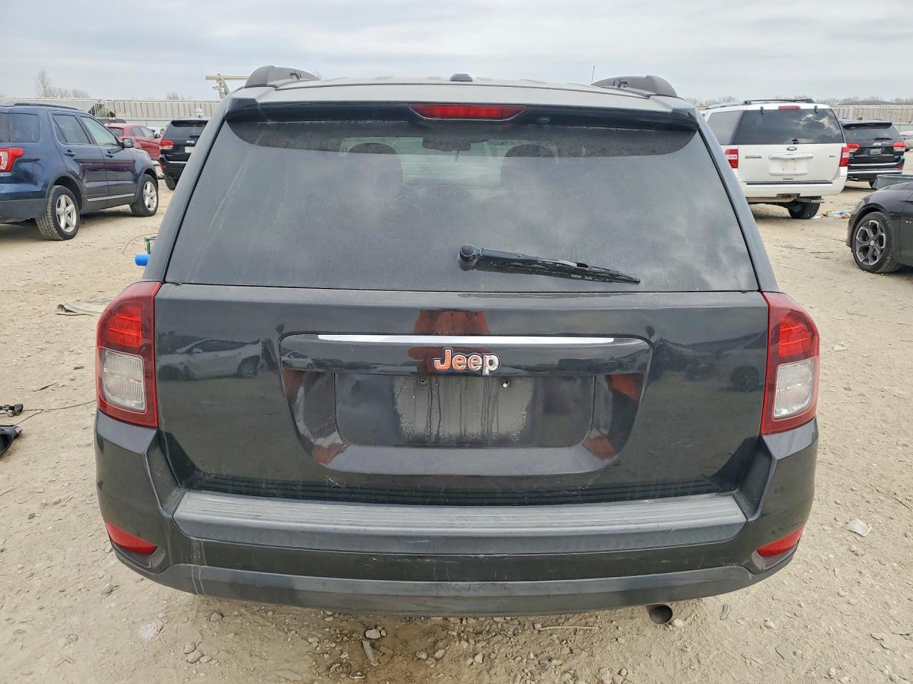2016 Jeep Compass Latitude - zdjęcie 6