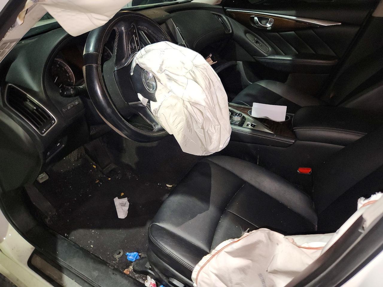 2018 Infiniti Q50 3.0T Luxe - zdjęcie 7