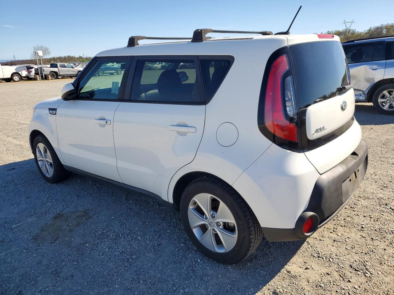 2016 Kia Soul Base - zdjęcie 2