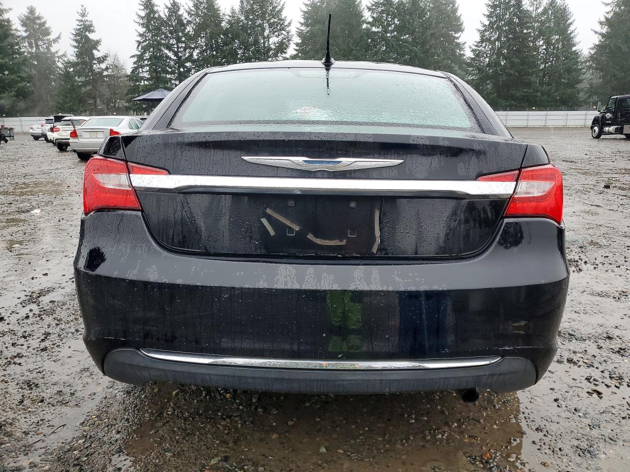 2013 Chrysler 200 Touring - zdjęcie 6