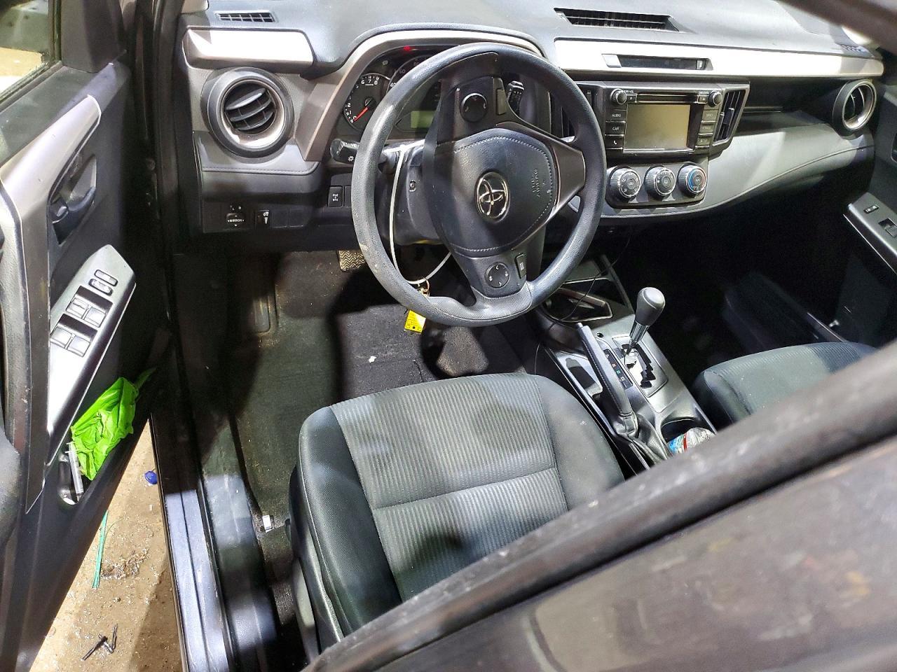 2016 Toyota Rav4 Le - zdjęcie 8