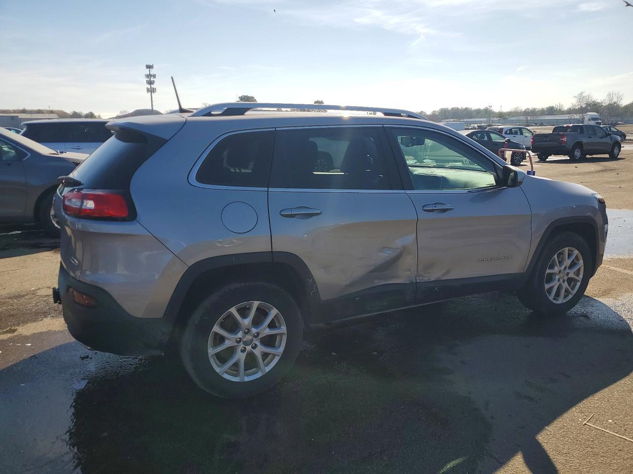 2017 Jeep Cherokee Latitude - zdjęcie 3