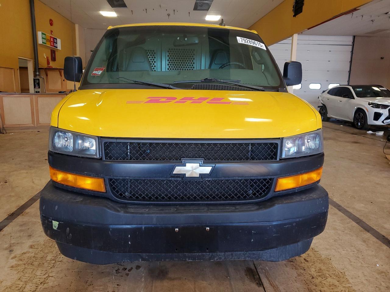 2019 Chevrolet Express G2500 - zdjęcie 5