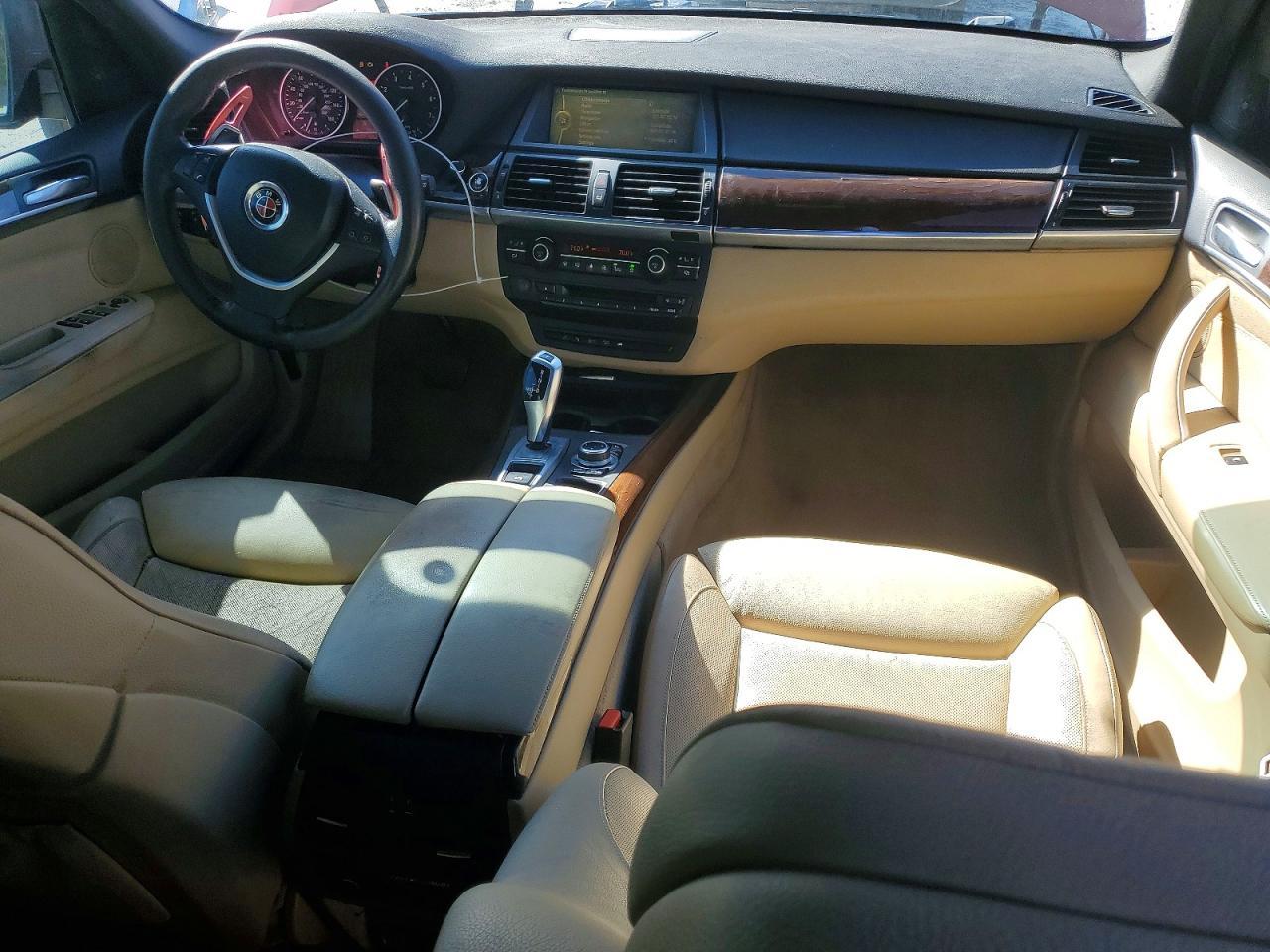 2013 BMW X5 xDrive50I - zdjęcie 8