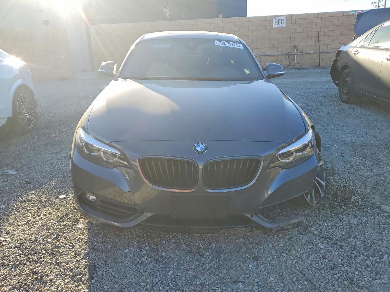 BMW Seria 2 - zdjęcie 5