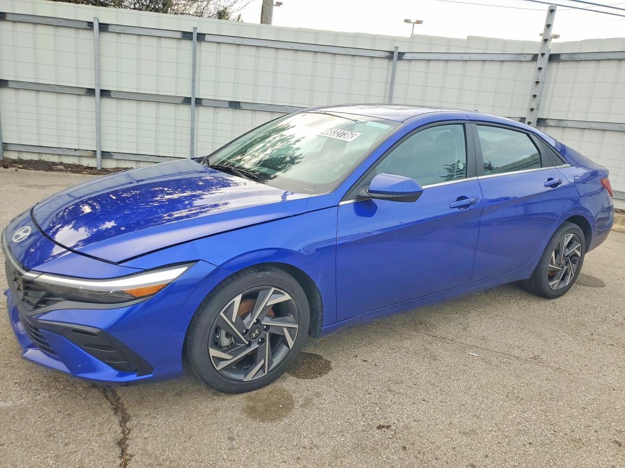 2025 Hyundai Elantra Sel Convenience - zdjęcie główne