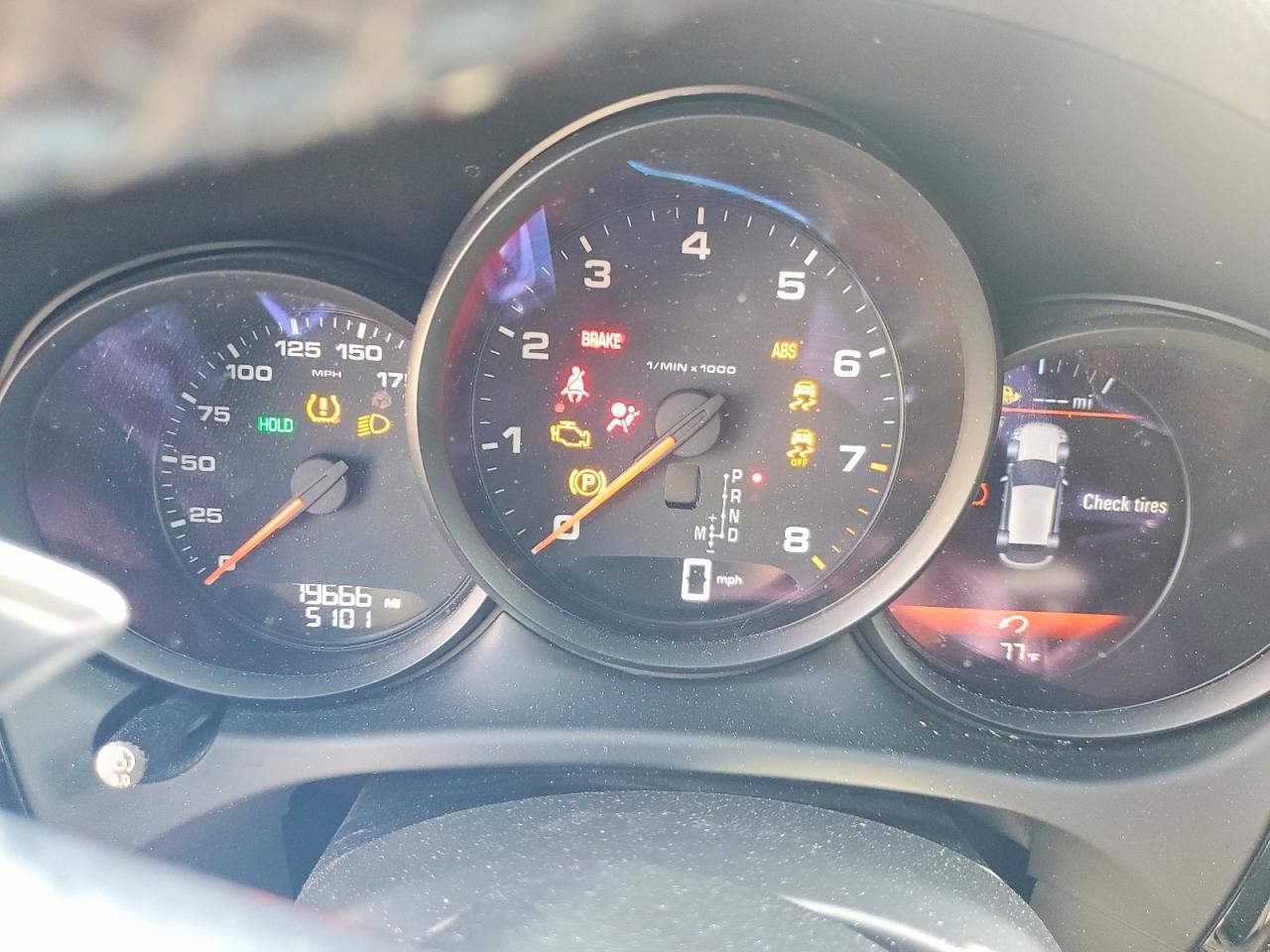 2019 Porsche Macan - zdjęcie 9