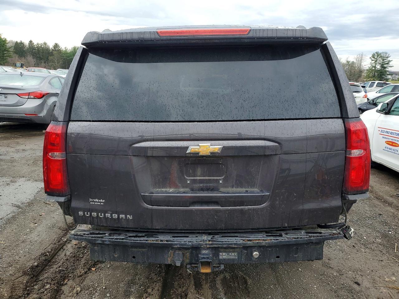 2015 Chevrolet Suburban K1500 Ltz - zdjęcie 6