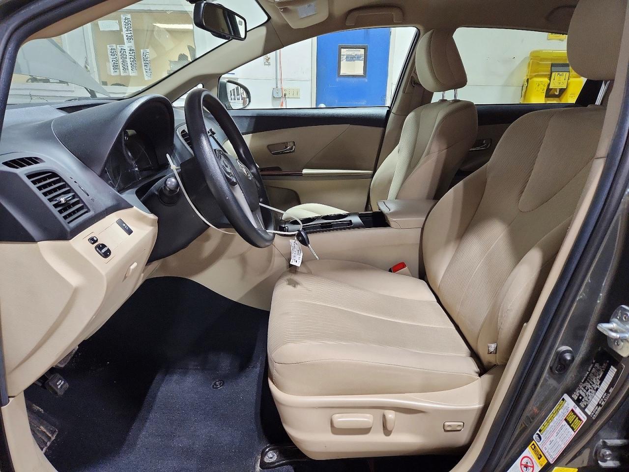 2014 Toyota Venza Le - zdjęcie 7