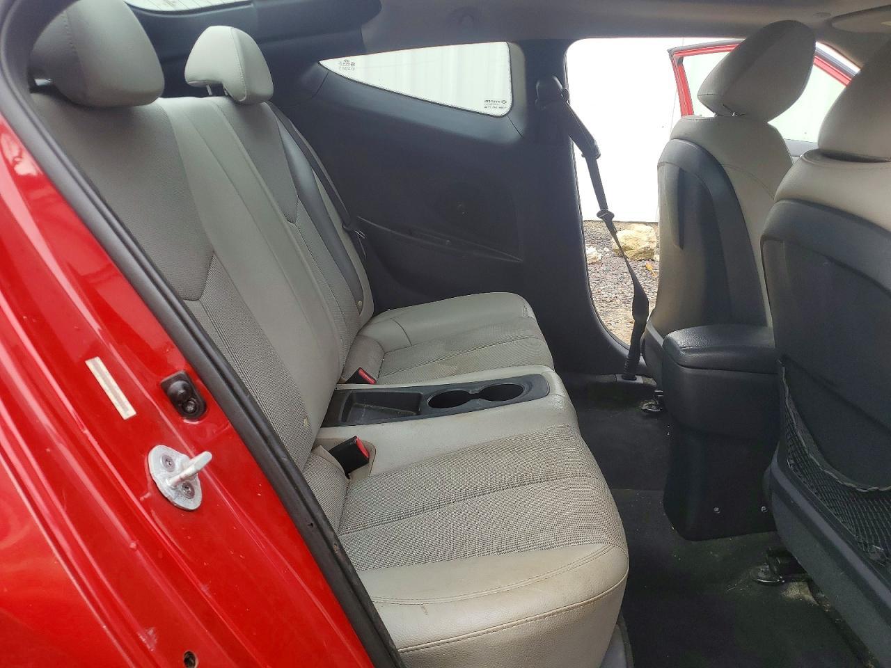 2013 Hyundai Veloster Base - zdjęcie 10