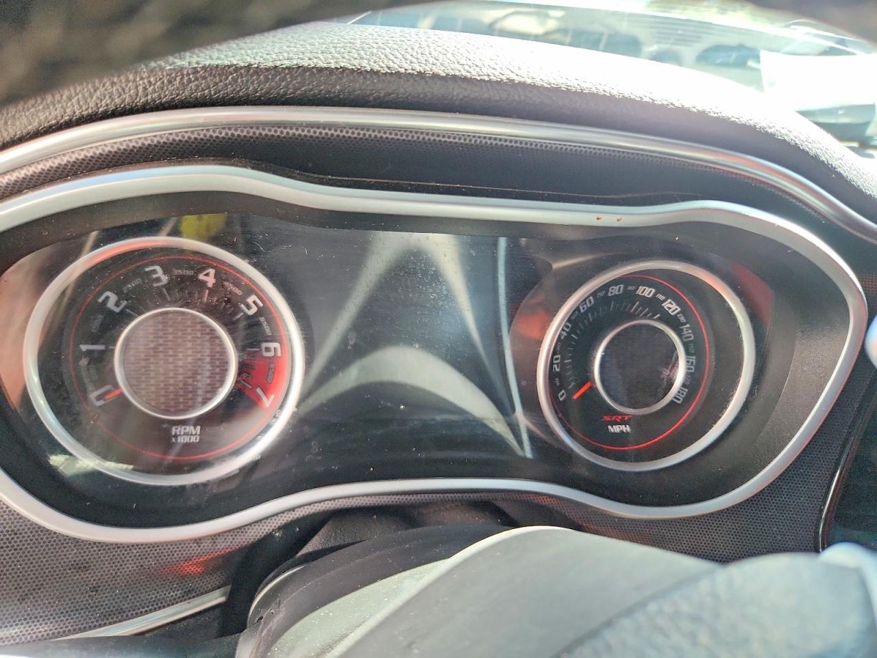 2015 Dodge Challenger Srt 392 - zdjęcie 9