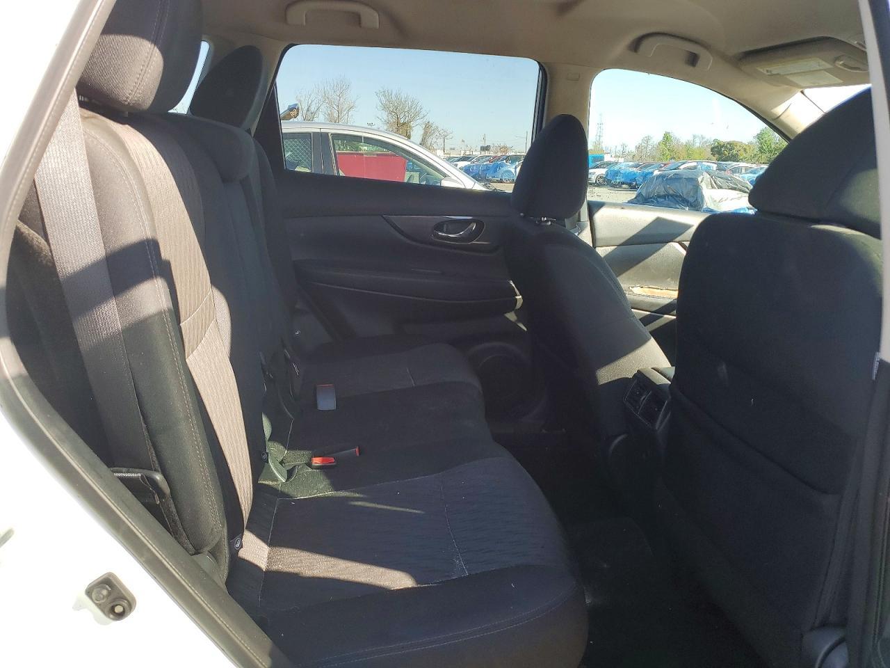 2018 Nissan Rogue Sv - zdjęcie 11