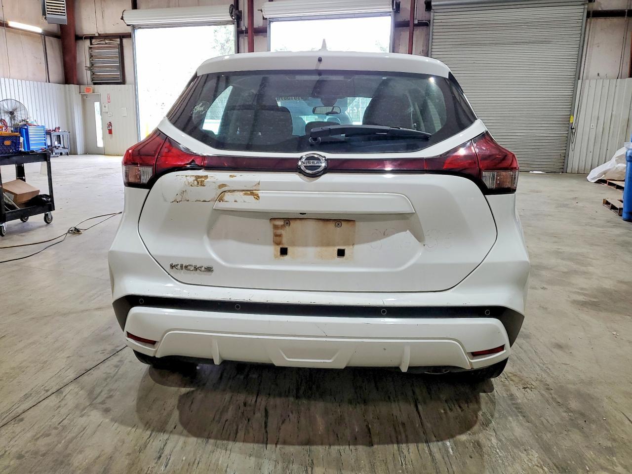 2021 Nissan Kicks S - zdjęcie 6