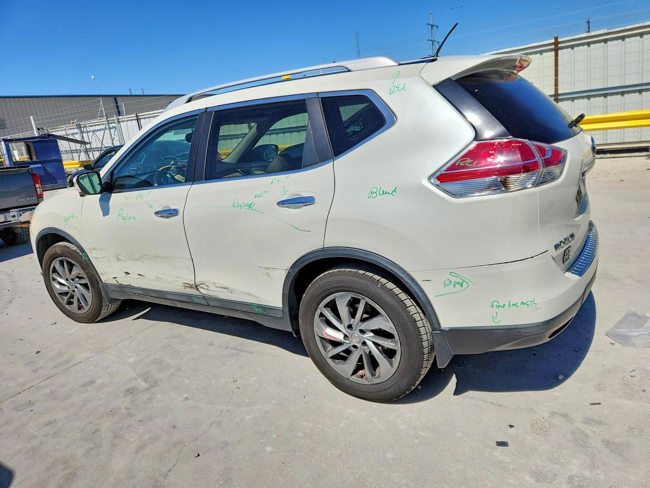 2015 Nissan Rogue Sl - zdjęcie 2