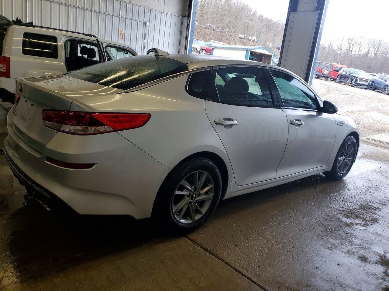 2019 Kia Optima Lx - zdjęcie 3
