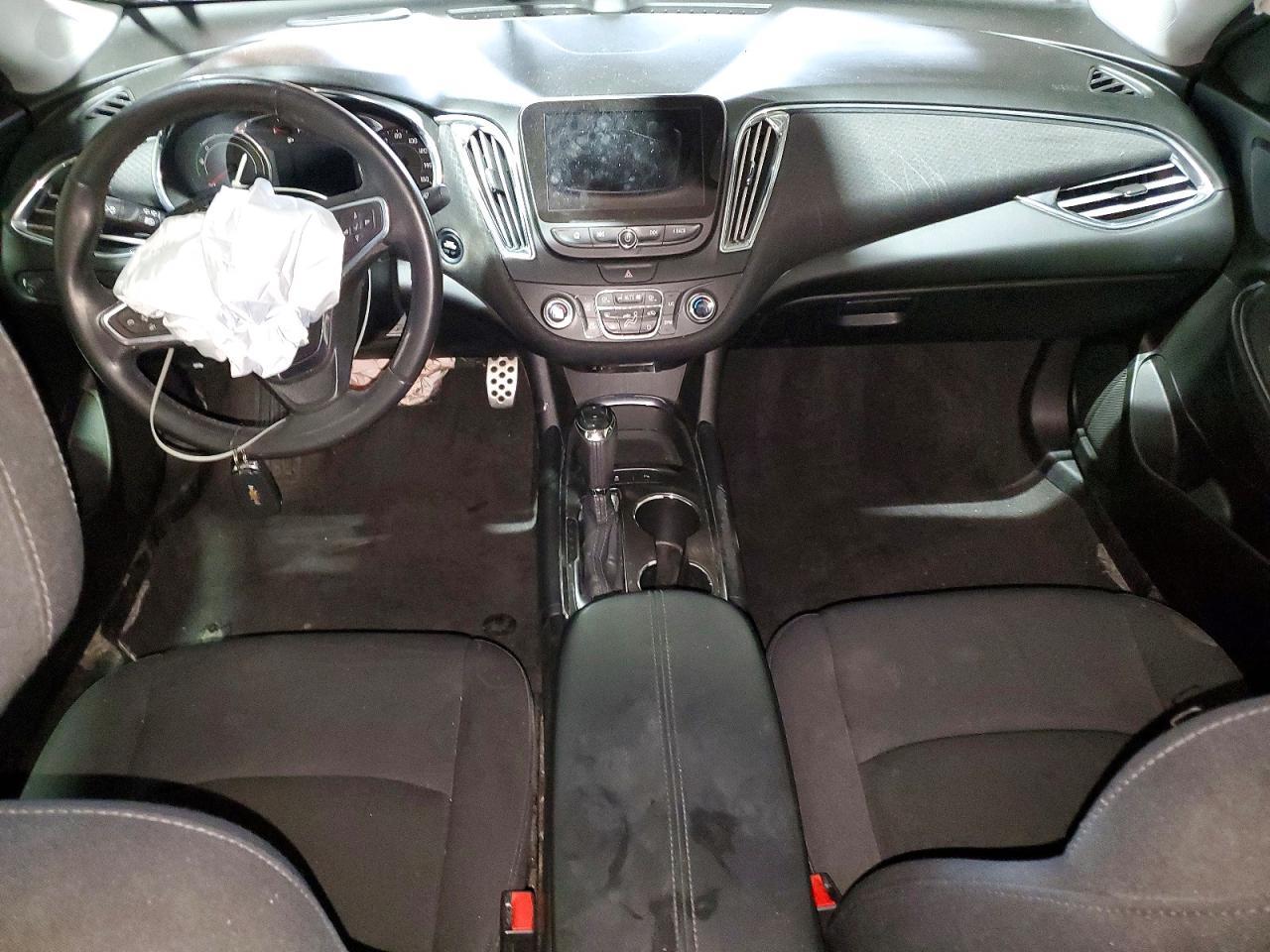 2017 Chevrolet Malibu Hybrid - zdjęcie 8