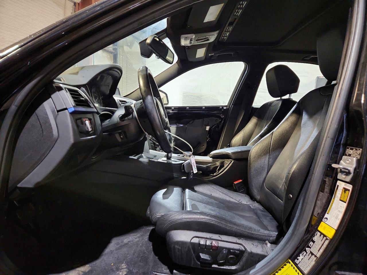 2014 BMW 335 Xi - zdjęcie 7