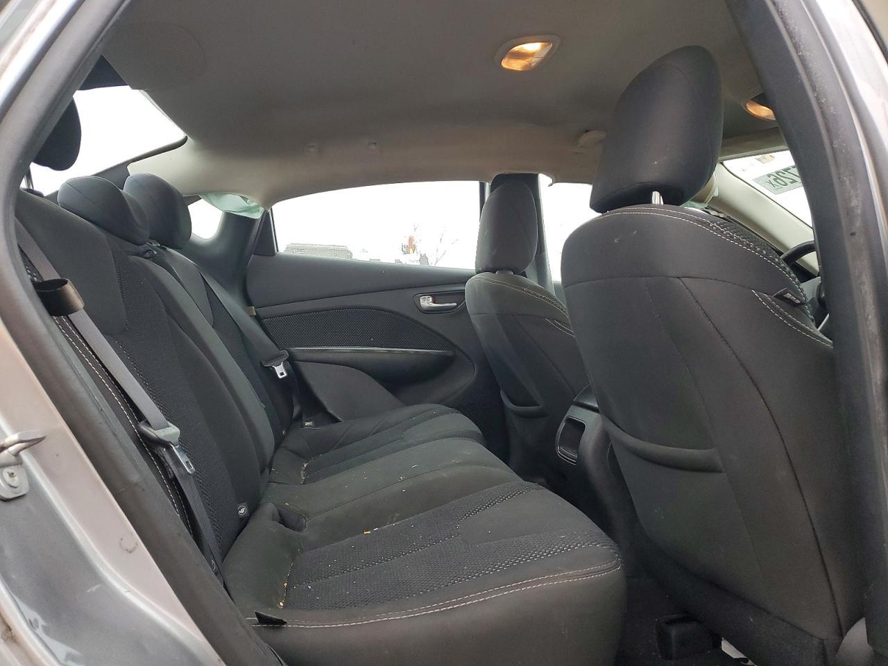 2016 Dodge Dart Sxt - zdjęcie 10