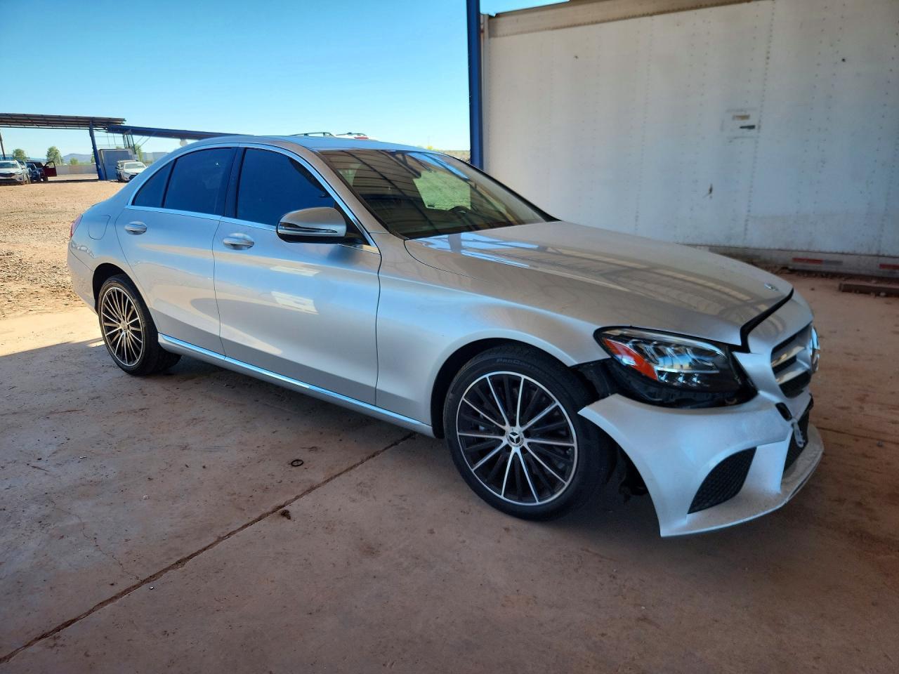 2020 Mercedes-Benz C 300 - zdjęcie 4