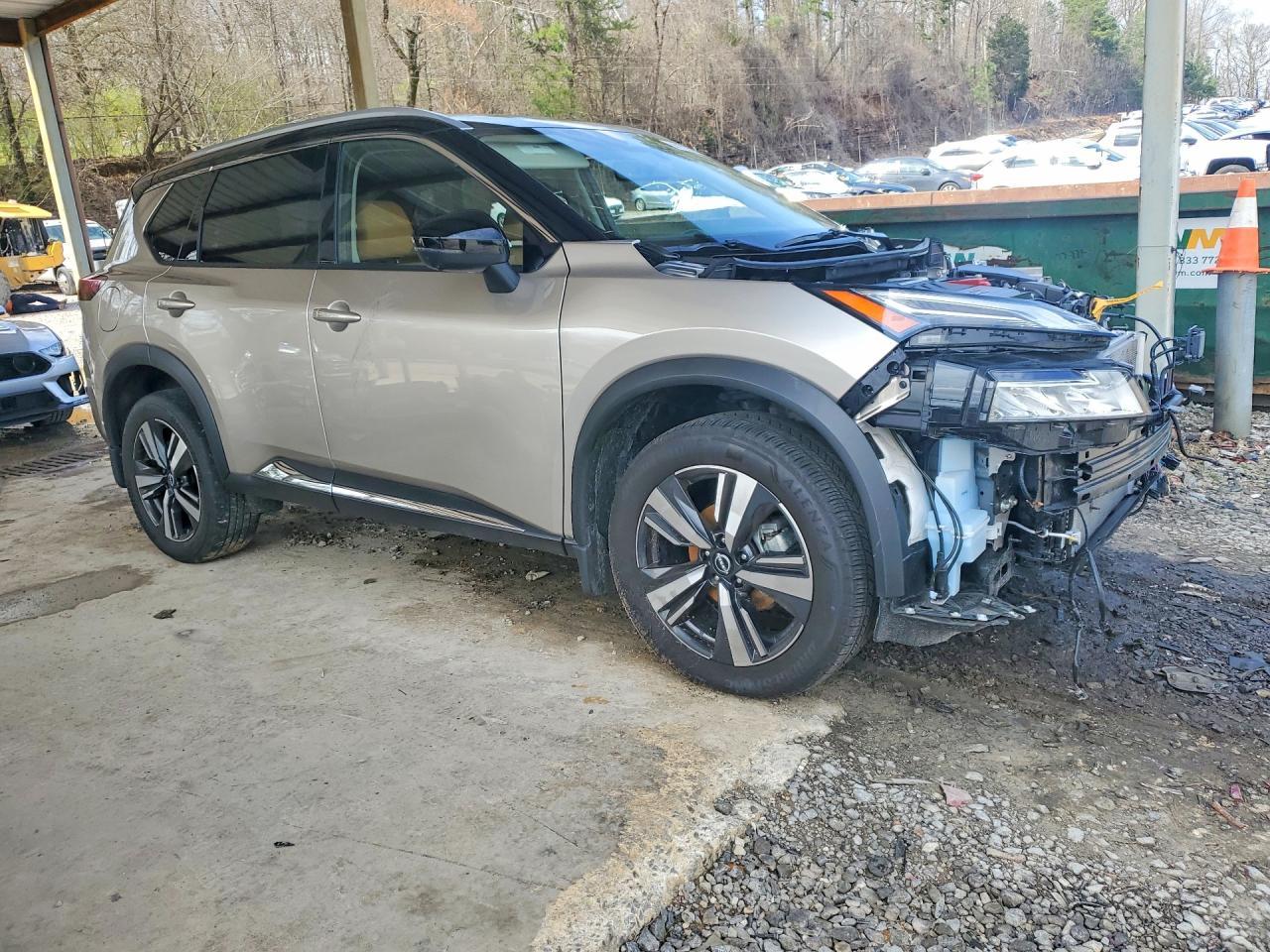 2023 Nissan Rogue Platinum - zdjęcie 4