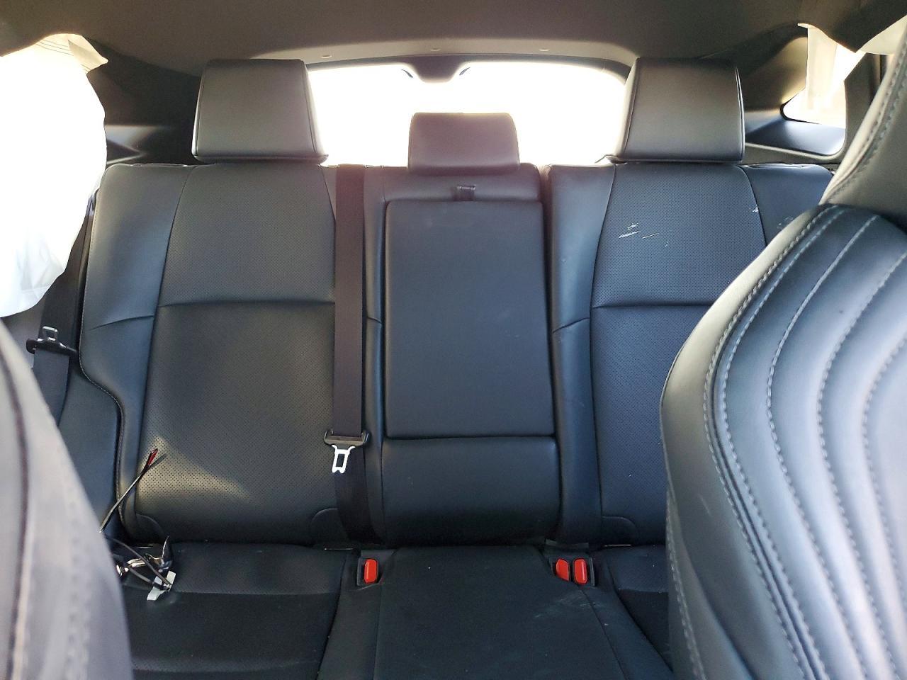 2024 Toyota Venza Limited - zdjęcie 10