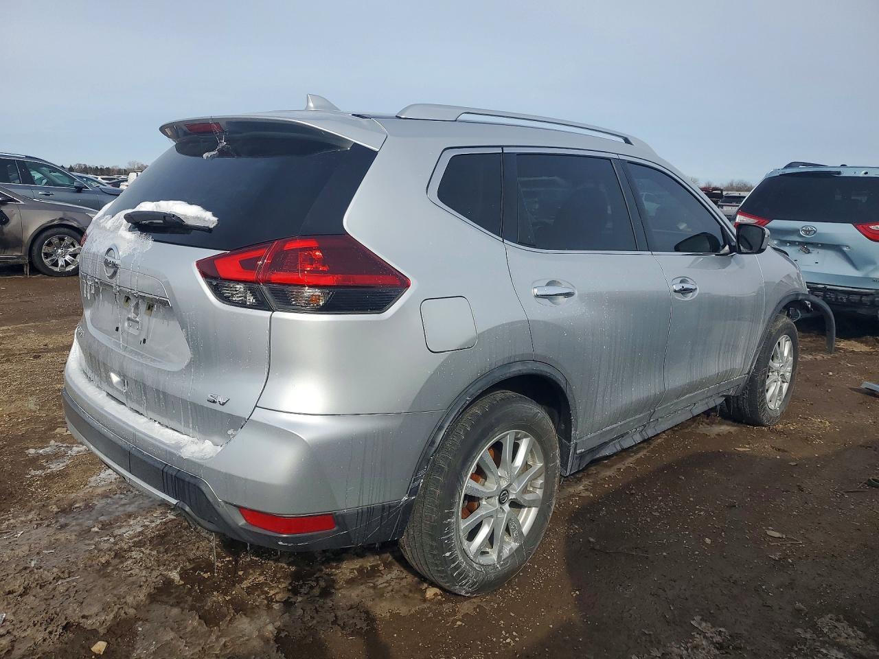 2018 Nissan Rogue Sv - zdjęcie 3