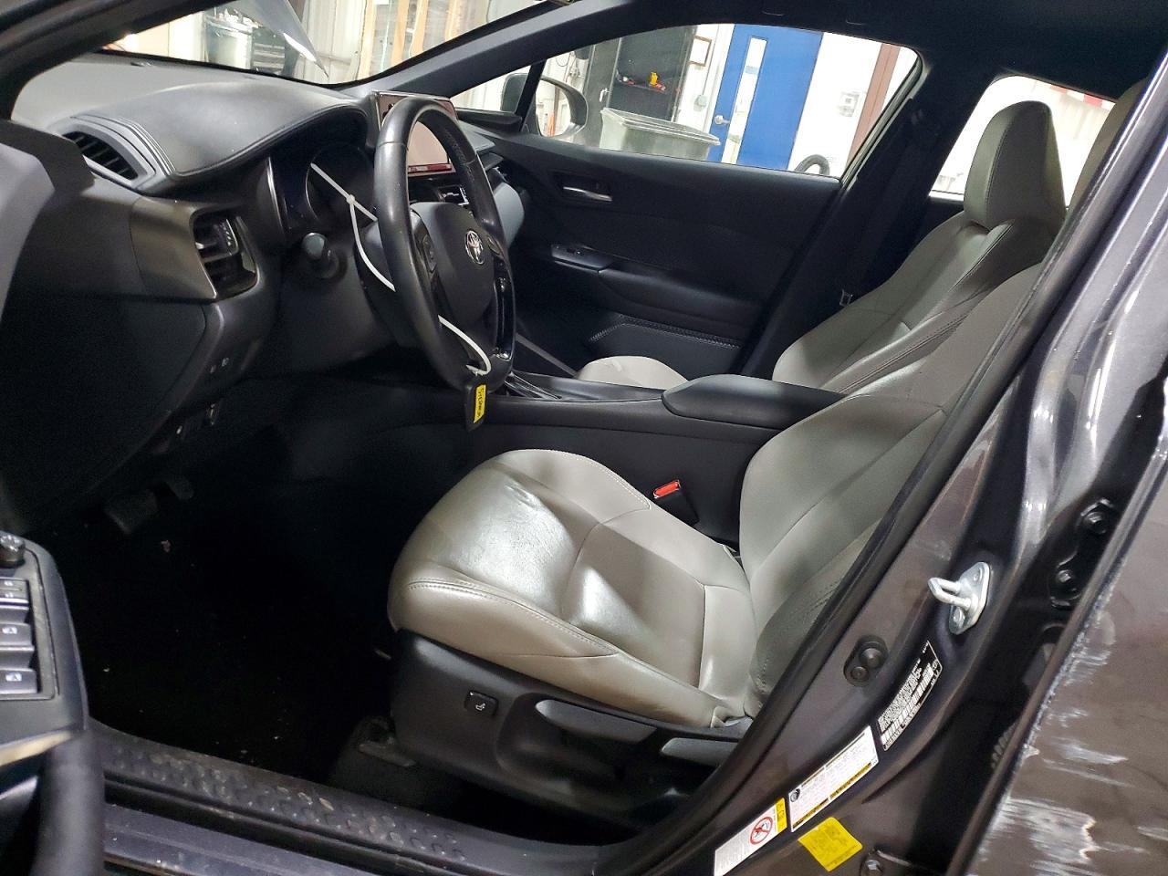 2018 Toyota C-Hr Xle Premium - zdjęcie 7